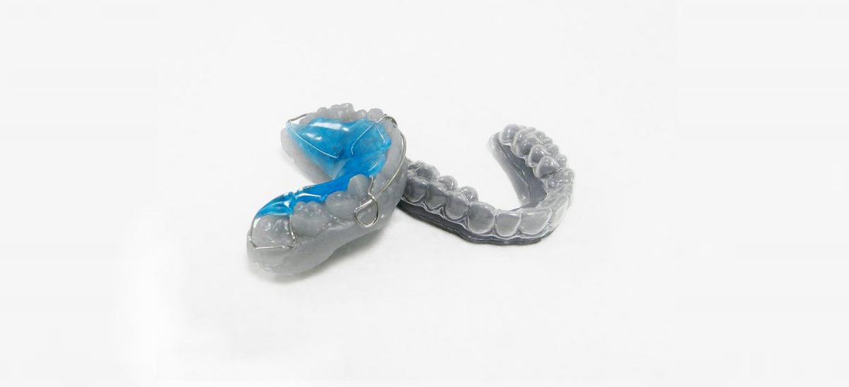 Holliday Orthodontics: Hawley retainer maliyeti 35 dolardan 2 dolara